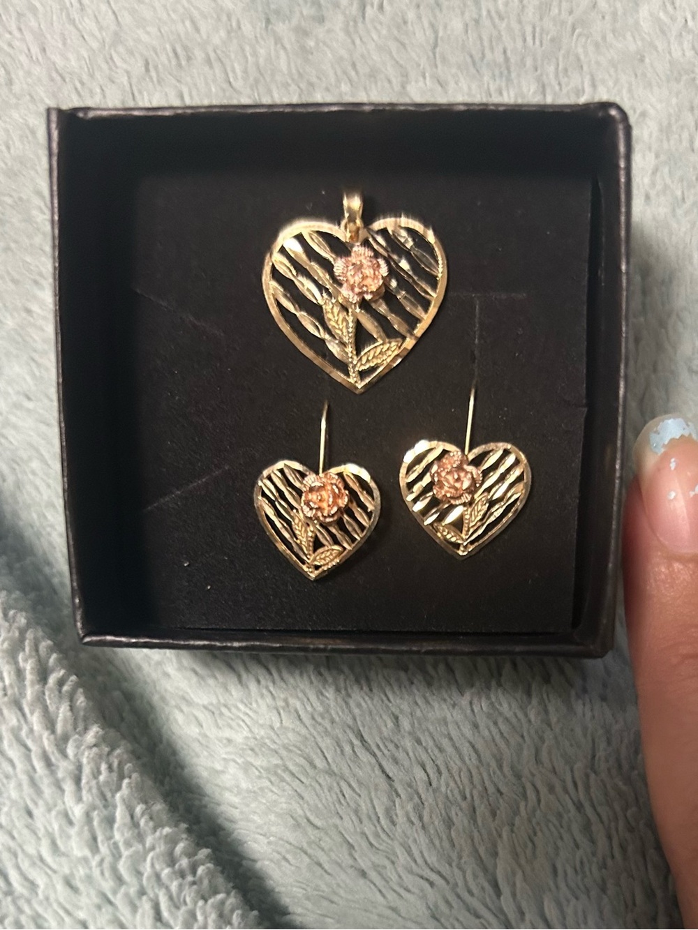 vintage Black Hills 10k yellow & rose gold earrings & necklace pendant